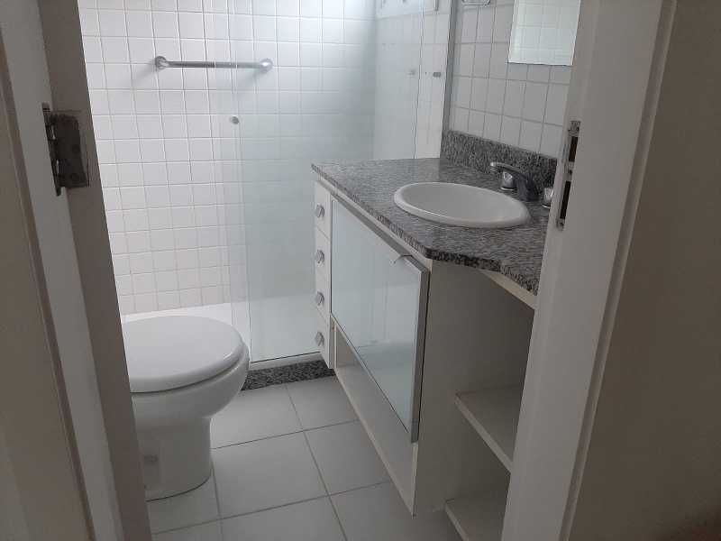 Apartamento à venda com 2 quartos, 90m² - Foto 11