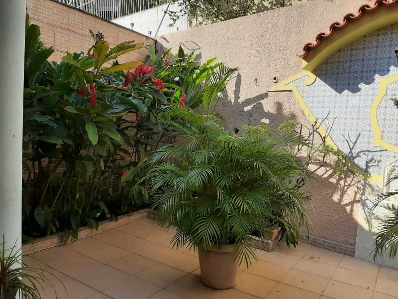 Casa à venda com 4 quartos, 310m² - Foto 24