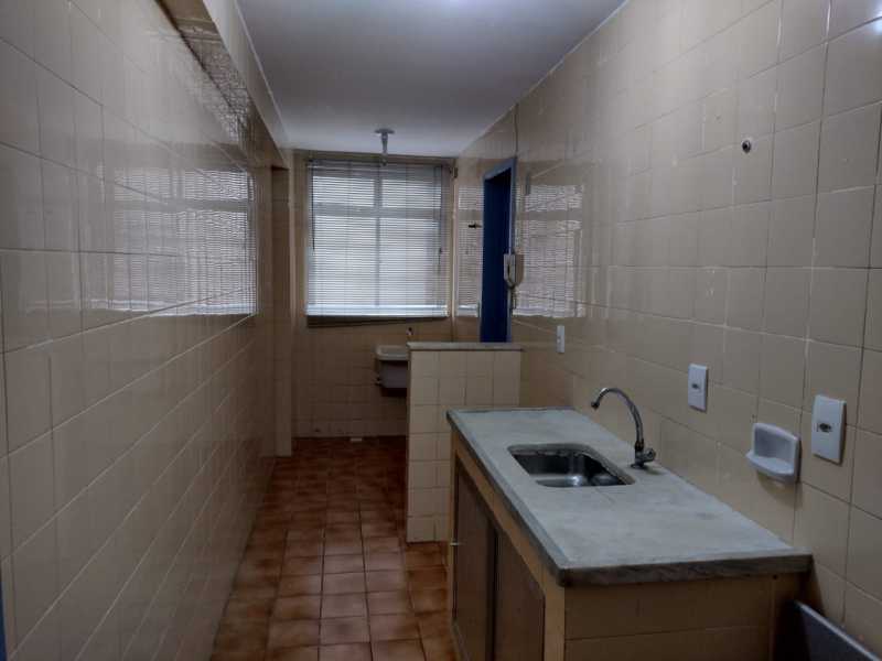 Apartamento à venda com 2 quartos, 78m² - Foto 9