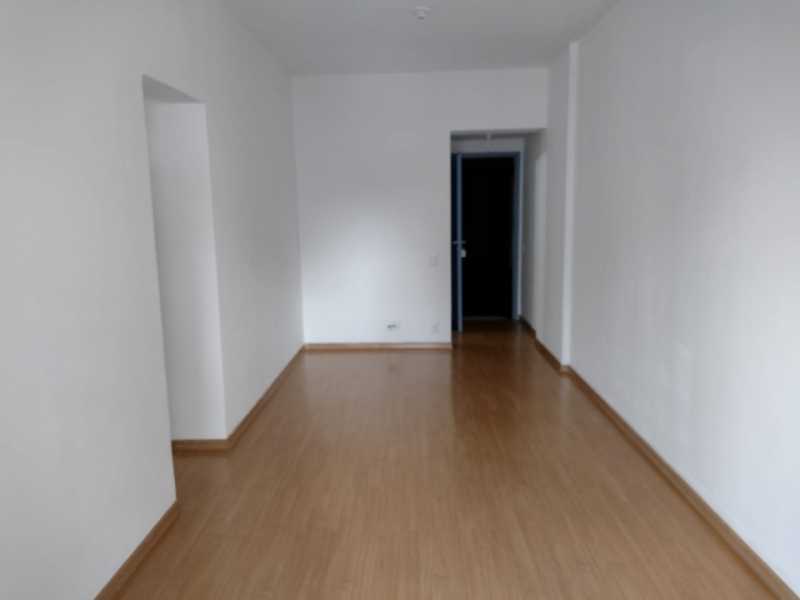 Apartamento à venda com 2 quartos, 78m² - Foto 7