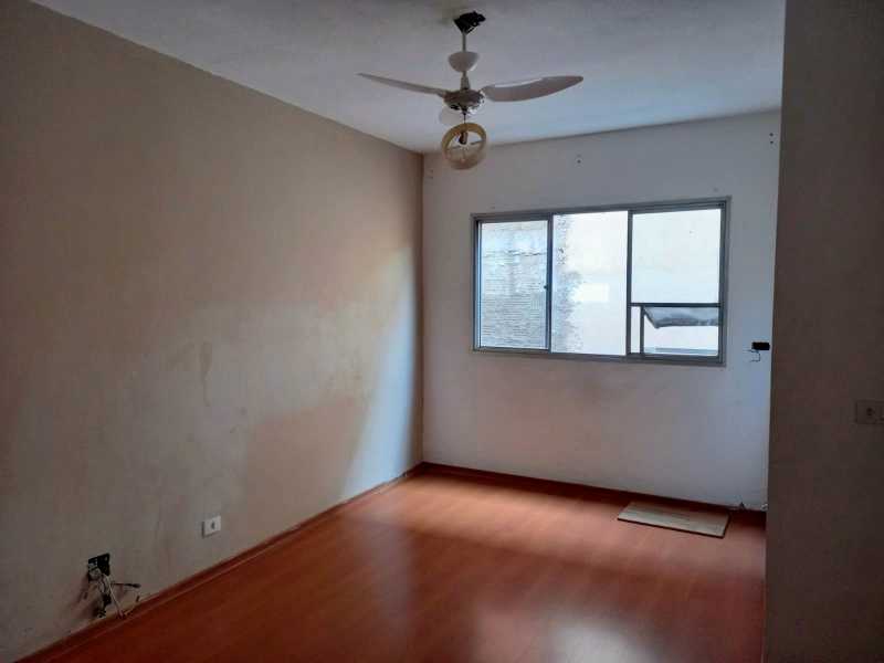 Apartamento à venda com 1 quarto, 41m² - Foto 3