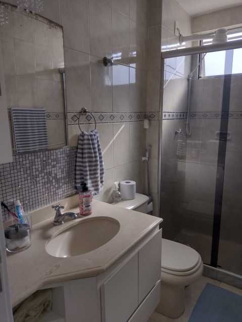 Apartamento à venda com 2 quartos, 63m² - Foto 5