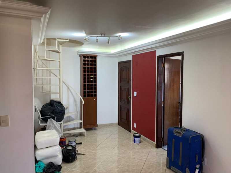 Cobertura à venda com 3 quartos, 160m² - Foto 9