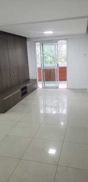 Apartamento à venda com 4 quartos, 104m² - Foto 1