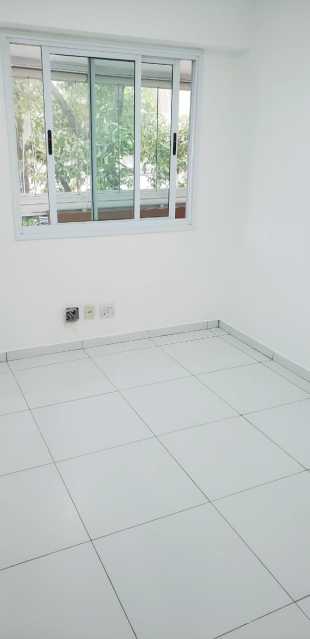 Apartamento à venda com 4 quartos, 104m² - Foto 11