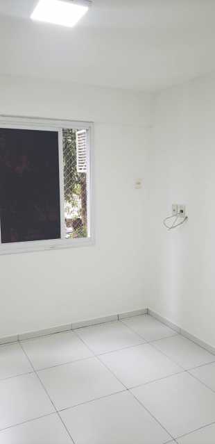 Apartamento à venda com 4 quartos, 104m² - Foto 19