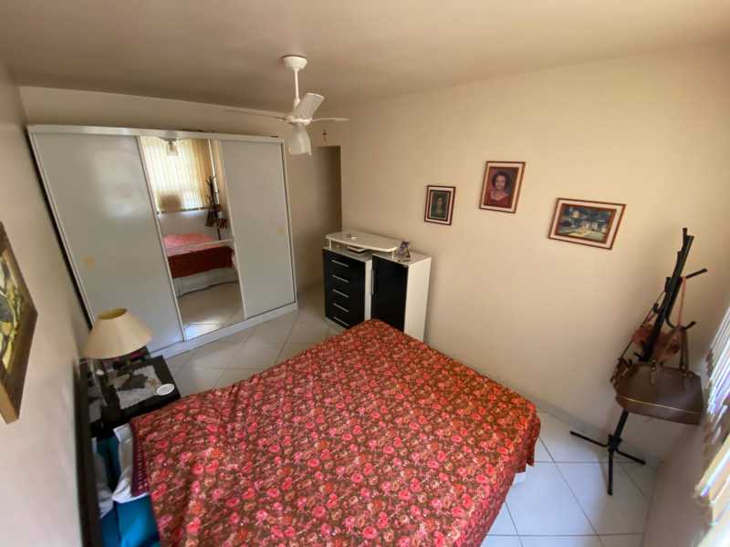 Apartamento à venda com 2 quartos, 75m² - Foto 8