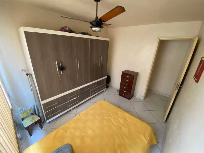 Apartamento à venda com 2 quartos, 75m² - Foto 11