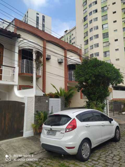 Casa de Condomínio à venda com 3 quartos, 170m² - Foto 2