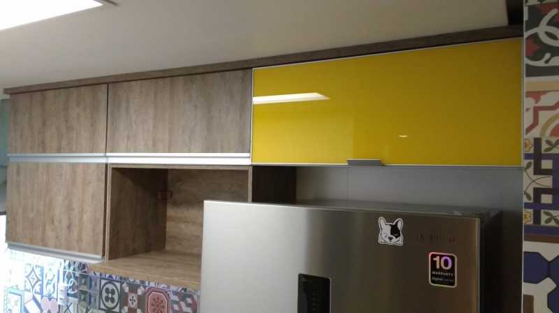 Apartamento à venda com 2 quartos, 58m² - Foto 12