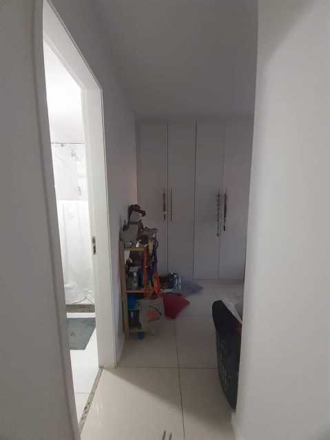 Apartamento à venda com 2 quartos, 60m² - Foto 12