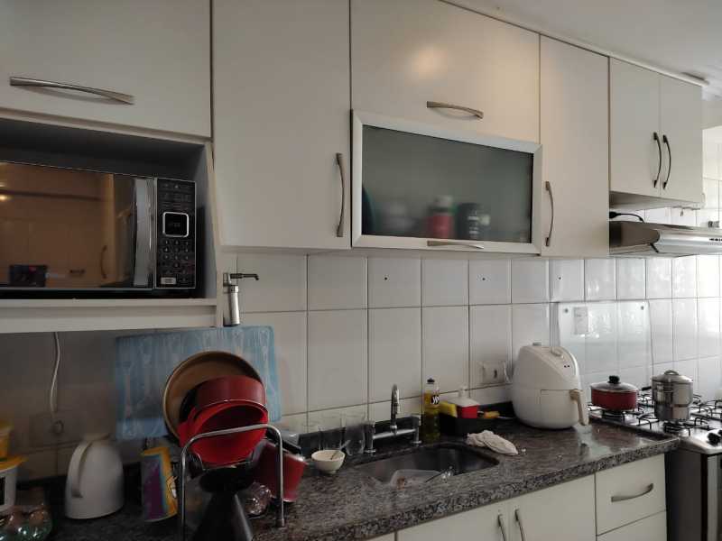 Apartamento à venda com 3 quartos, 82m² - Foto 17