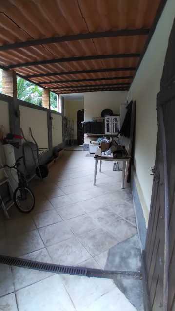 Casa de Condomínio à venda com 4 quartos, 321m² - Foto 26