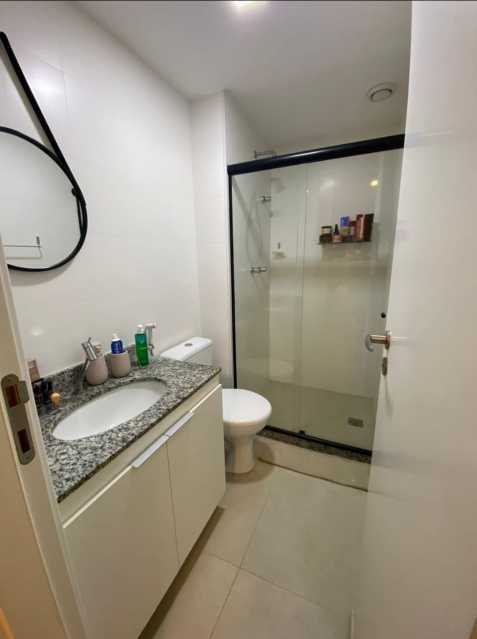 Apartamento à venda com 2 quartos, 74m² - Foto 12