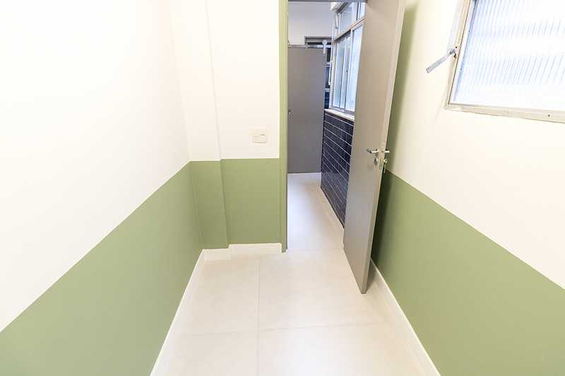 Apartamento à venda com 2 quartos, 70m² - Foto 11