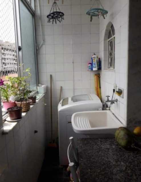 Apartamento à venda com 2 quartos, 68m² - Foto 8