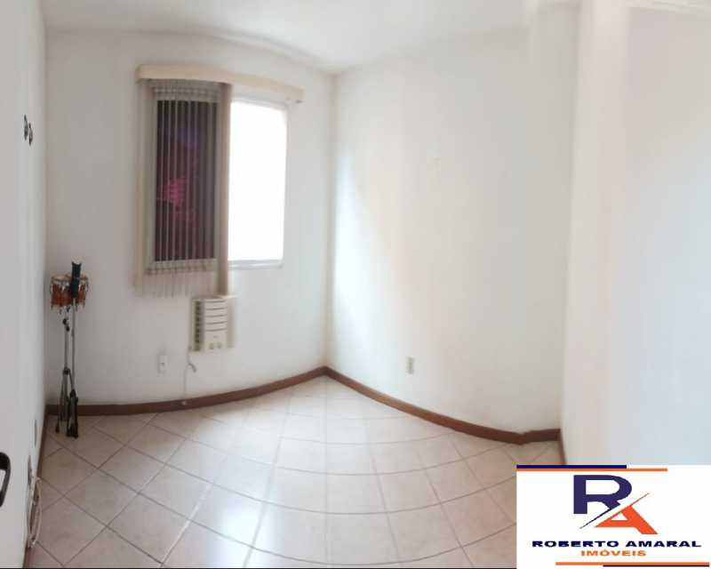 Apartamento à venda com 2 quartos, 61m² - Foto 4