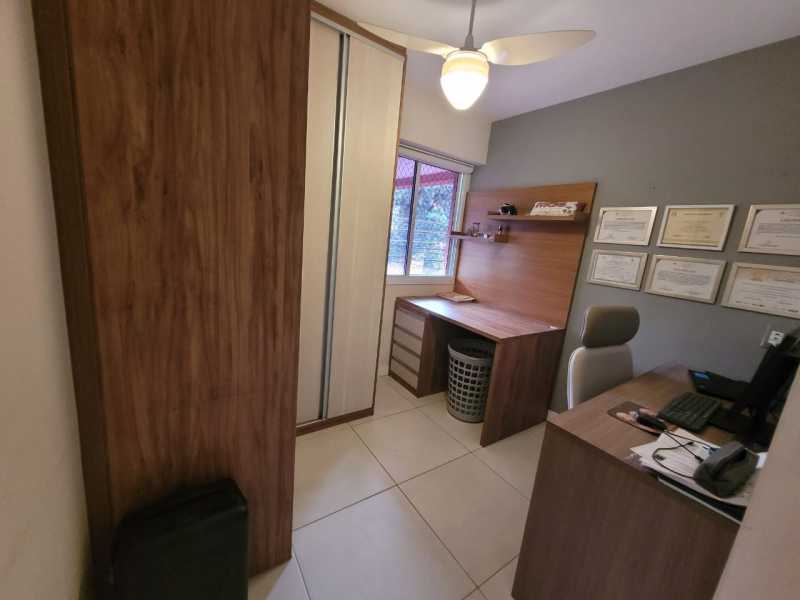 Apartamento à venda com 3 quartos, 123m² - Foto 17