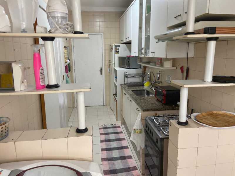 Apartamento à venda com 3 quartos, 110m² - Foto 16