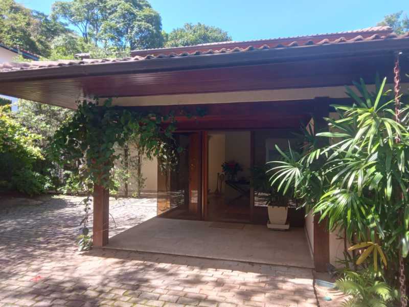 Casa de Condomínio à venda com 6 quartos, 980m² - Foto 2