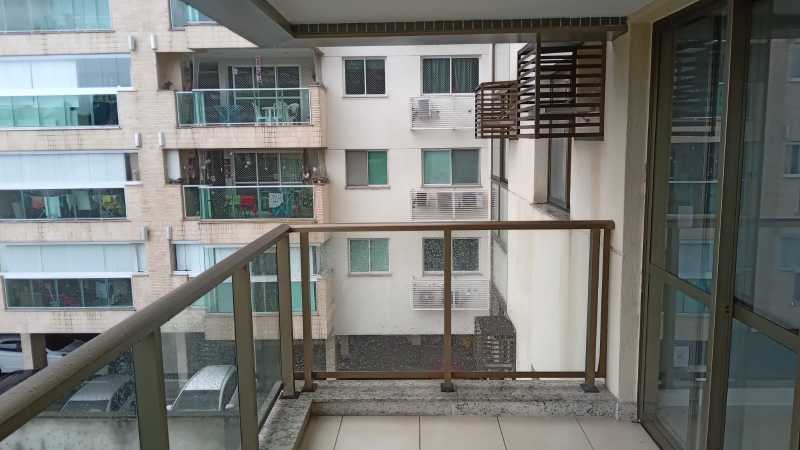 Apartamento à venda com 3 quartos, 68m² - Foto 1