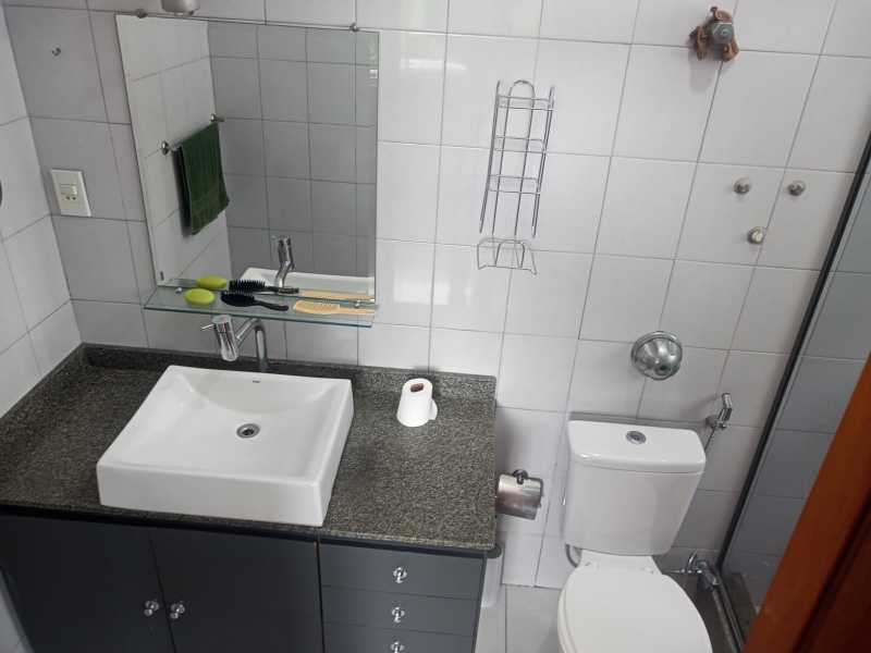 Apartamento à venda com 2 quartos, 85m² - Foto 12