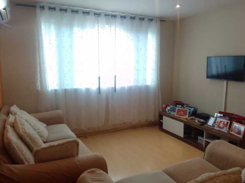 Apartamento à venda com 2 quartos, 102m² - Foto 2