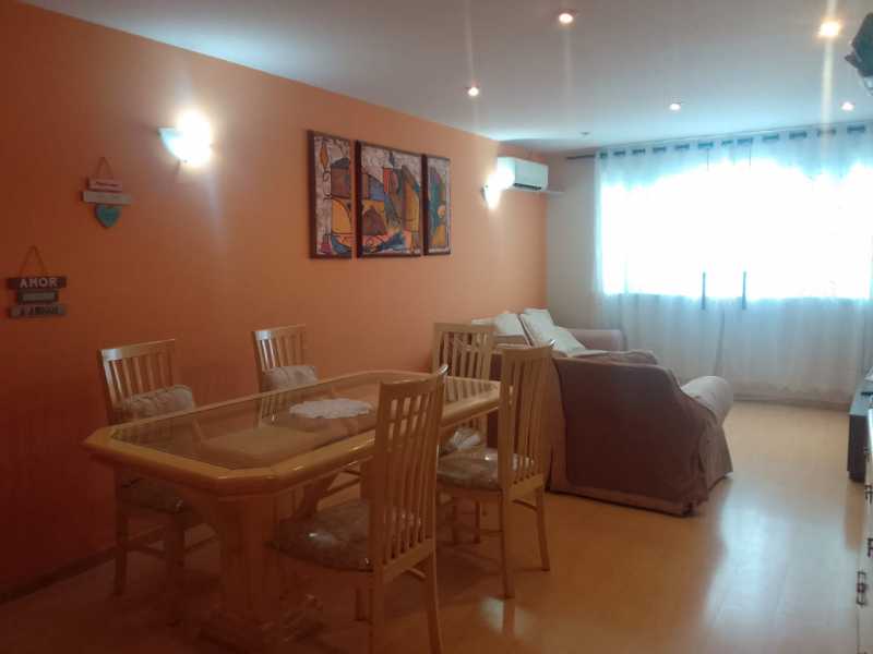 Apartamento à venda com 2 quartos, 102m² - Foto 3