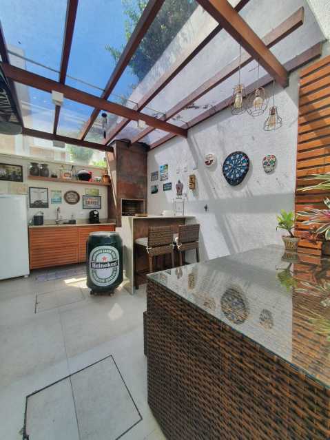 Casa de Condomínio à venda com 3 quartos, 140m² - Foto 28