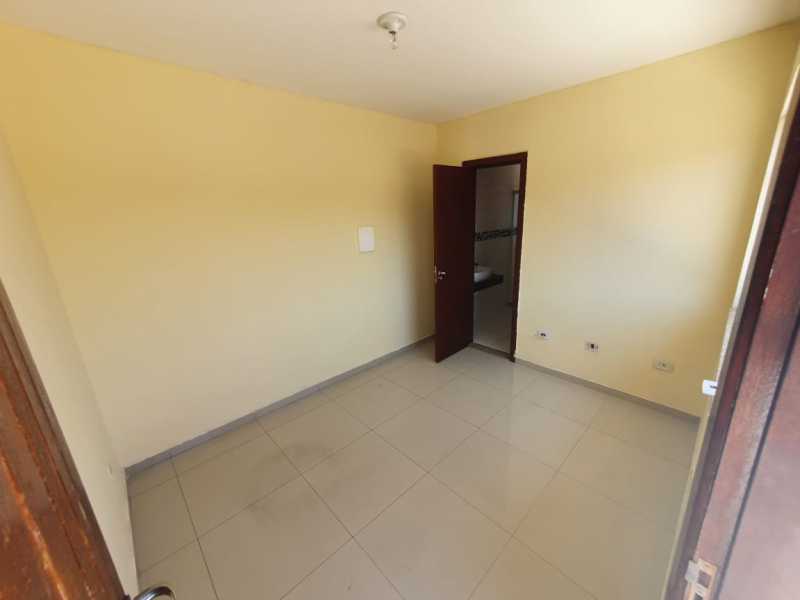 Casa de Condomínio à venda com 4 quartos, 230m² - Foto 12