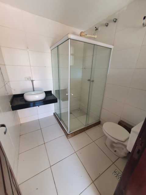 Casa de Condomínio à venda com 4 quartos, 230m² - Foto 17