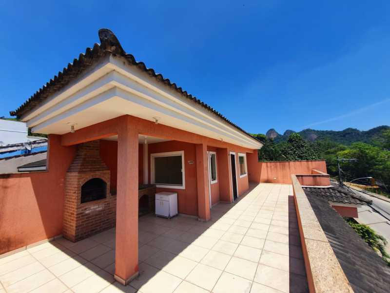 Casa de Condomínio à venda com 4 quartos, 230m² - Foto 25