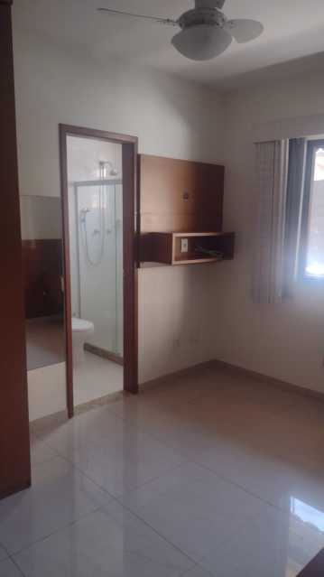 Apartamento à venda com 3 quartos, 84m² - Foto 2