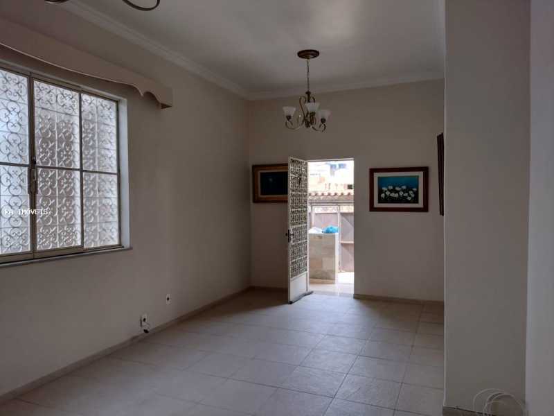 Casa à venda com 3 quartos, 130m² - Foto 14