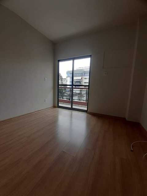 Apartamento à venda com 3 quartos, 102m² - Foto 4