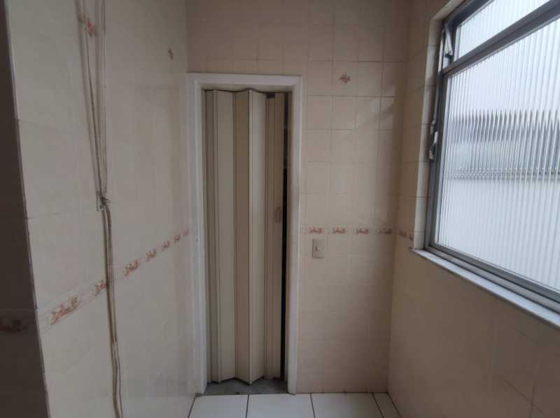 Apartamento à venda com 2 quartos, 62m² - Foto 19