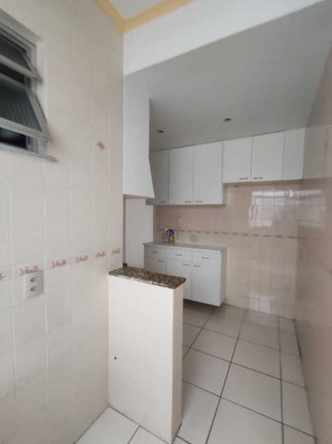 Apartamento à venda com 2 quartos, 62m² - Foto 22