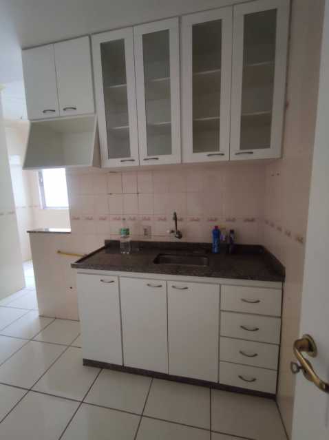 Apartamento à venda com 2 quartos, 62m² - Foto 23