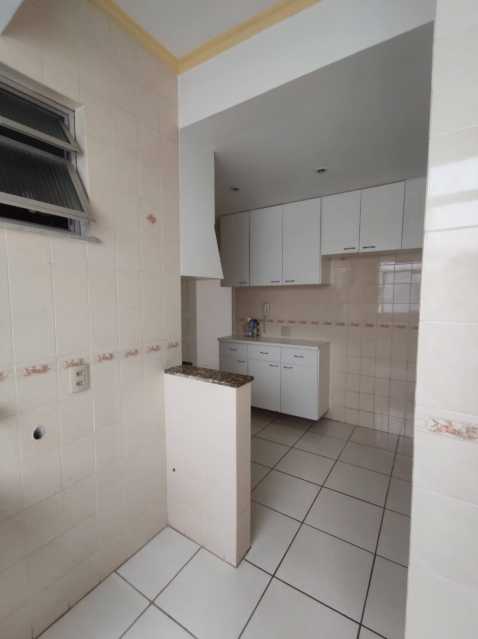 Apartamento à venda com 2 quartos, 62m² - Foto 26