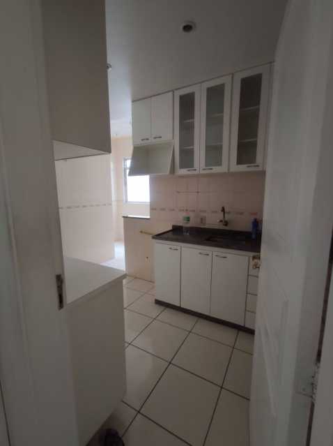 Apartamento à venda com 2 quartos, 62m² - Foto 20