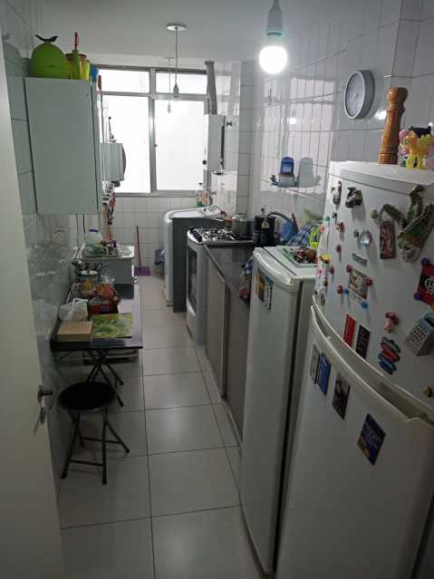 Apartamento à venda com 2 quartos, 59m² - Foto 9