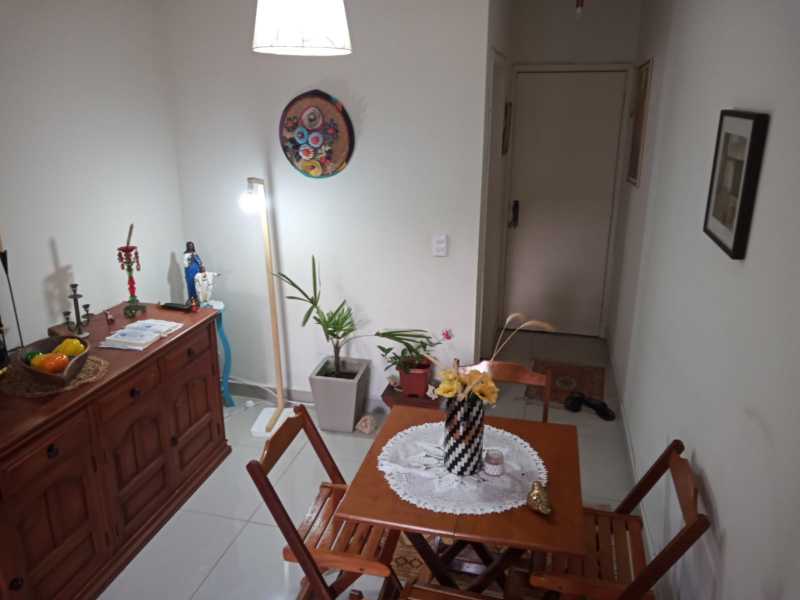 Apartamento à venda com 2 quartos, 59m² - Foto 4