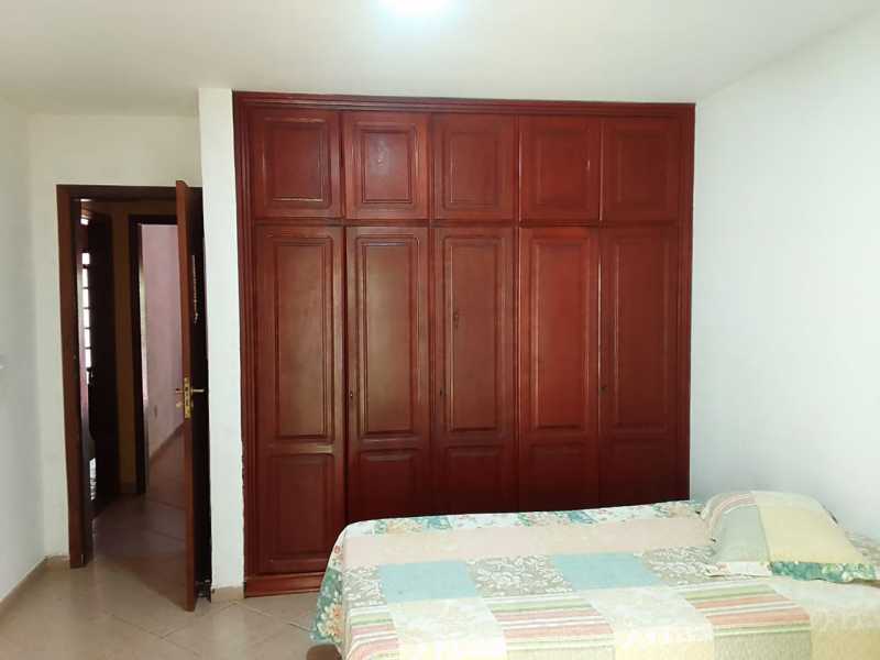 Casa de Condomínio à venda com 3 quartos, 600m² - Foto 21