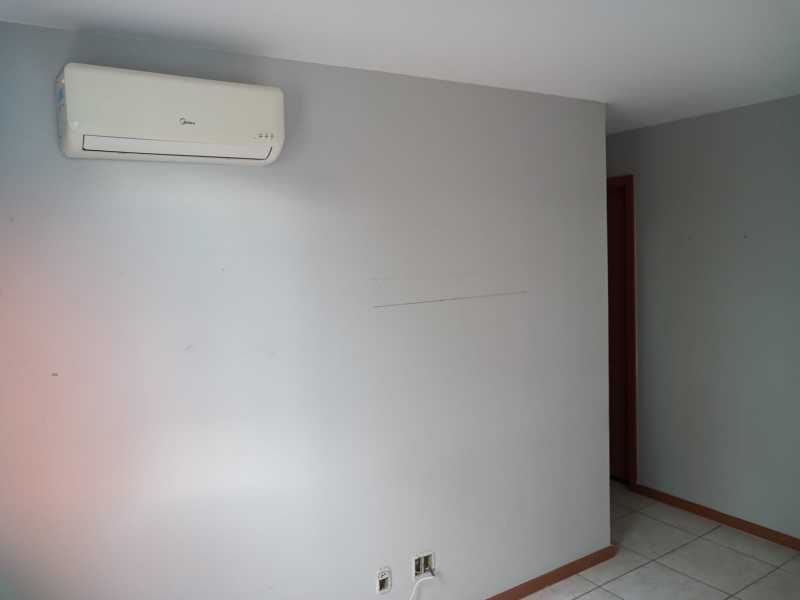 Apartamento à venda com 2 quartos, 60m² - Foto 6