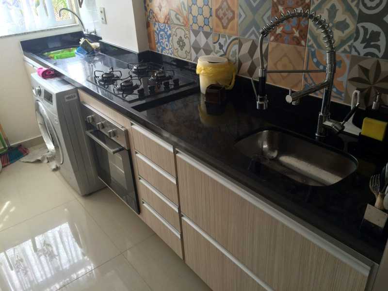 Apartamento à venda com 2 quartos, 60m² - Foto 11