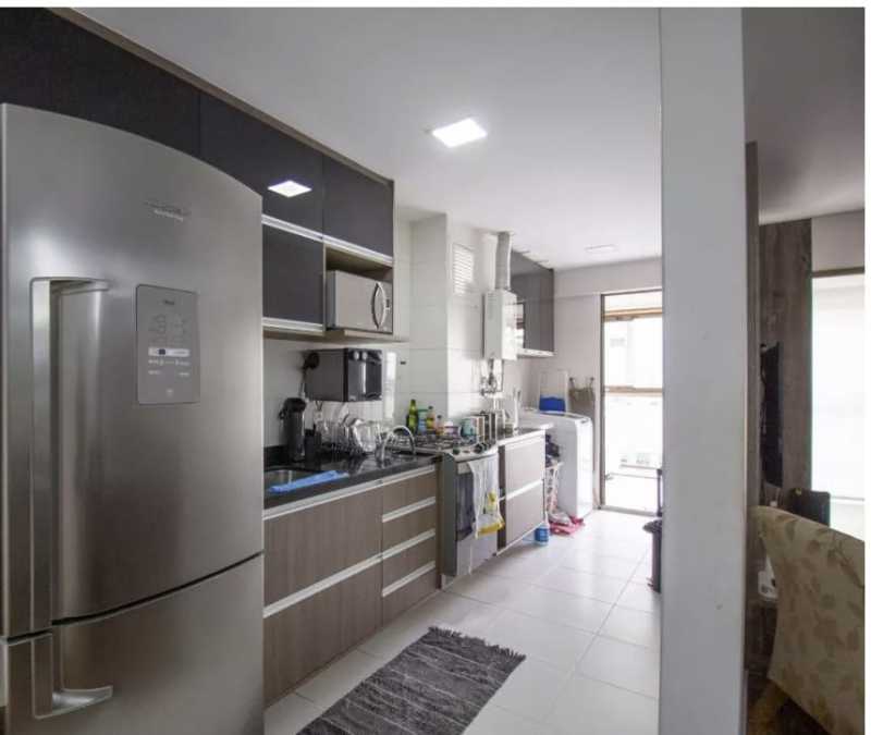 Apartamento à venda com 3 quartos, 94m² - Foto 9