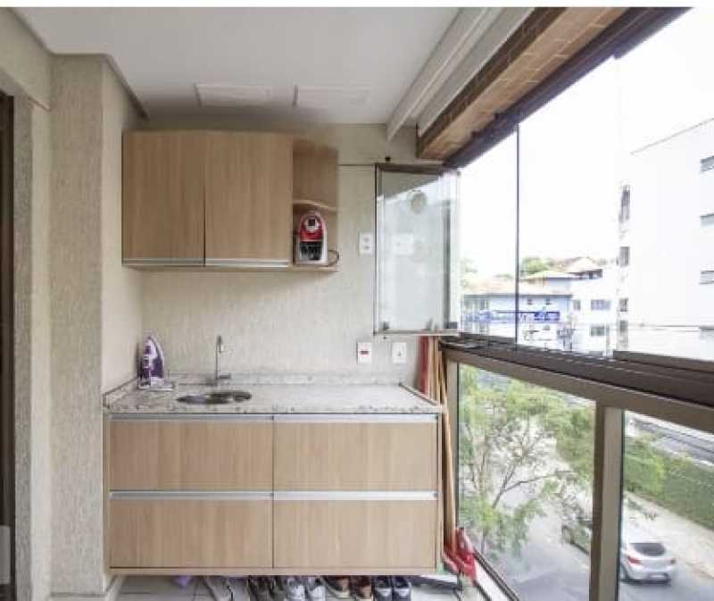 Apartamento à venda com 3 quartos, 94m² - Foto 7