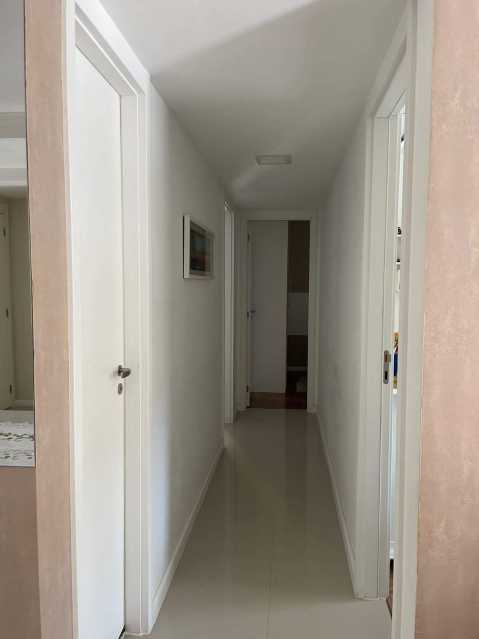 Apartamento à venda com 3 quartos, 94m² - Foto 19