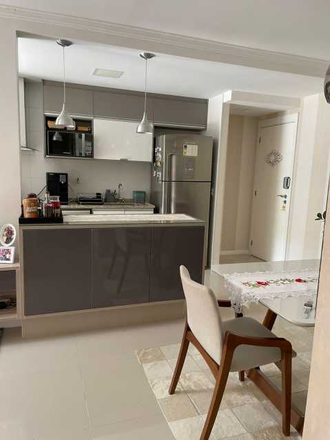 Apartamento à venda com 3 quartos, 94m² - Foto 5