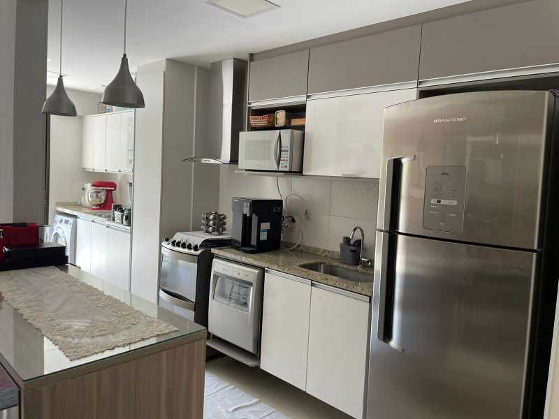 Apartamento à venda com 3 quartos, 94m² - Foto 8